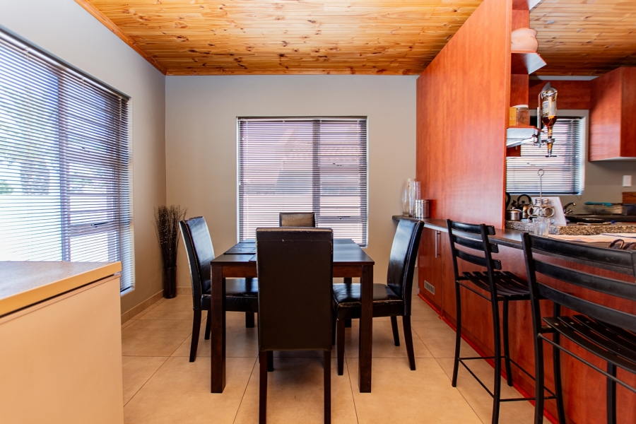 3 Bedroom Property for Sale in Country Club Western Cape